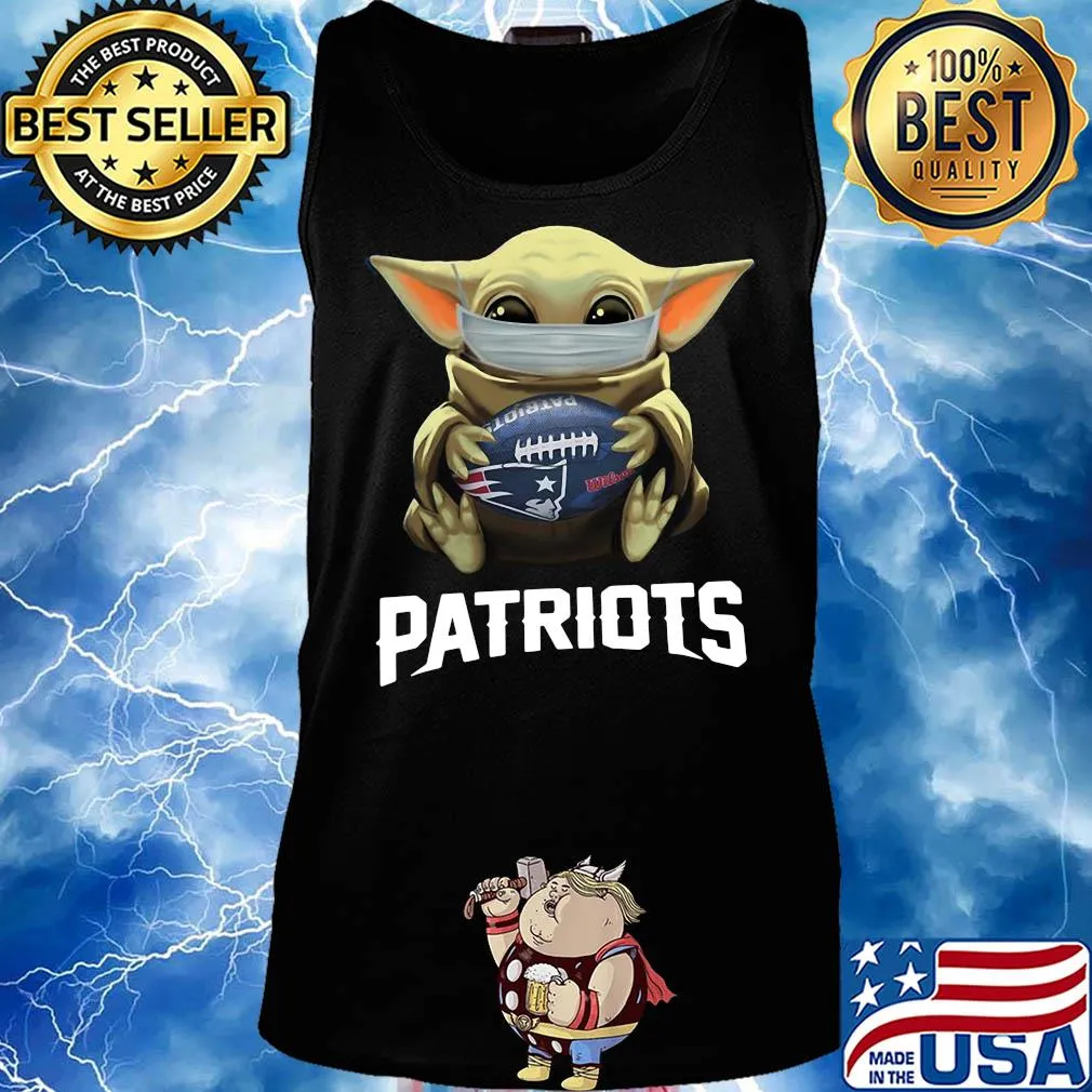 Star wars baby yoda hug new england patriots football mask covid-19 s Tank top