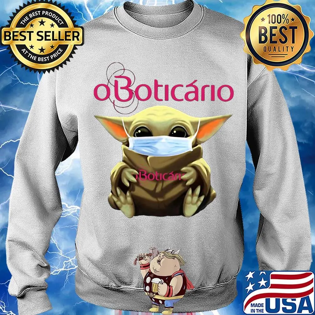 Baby Yoda hug Oboticario mask s Sweater