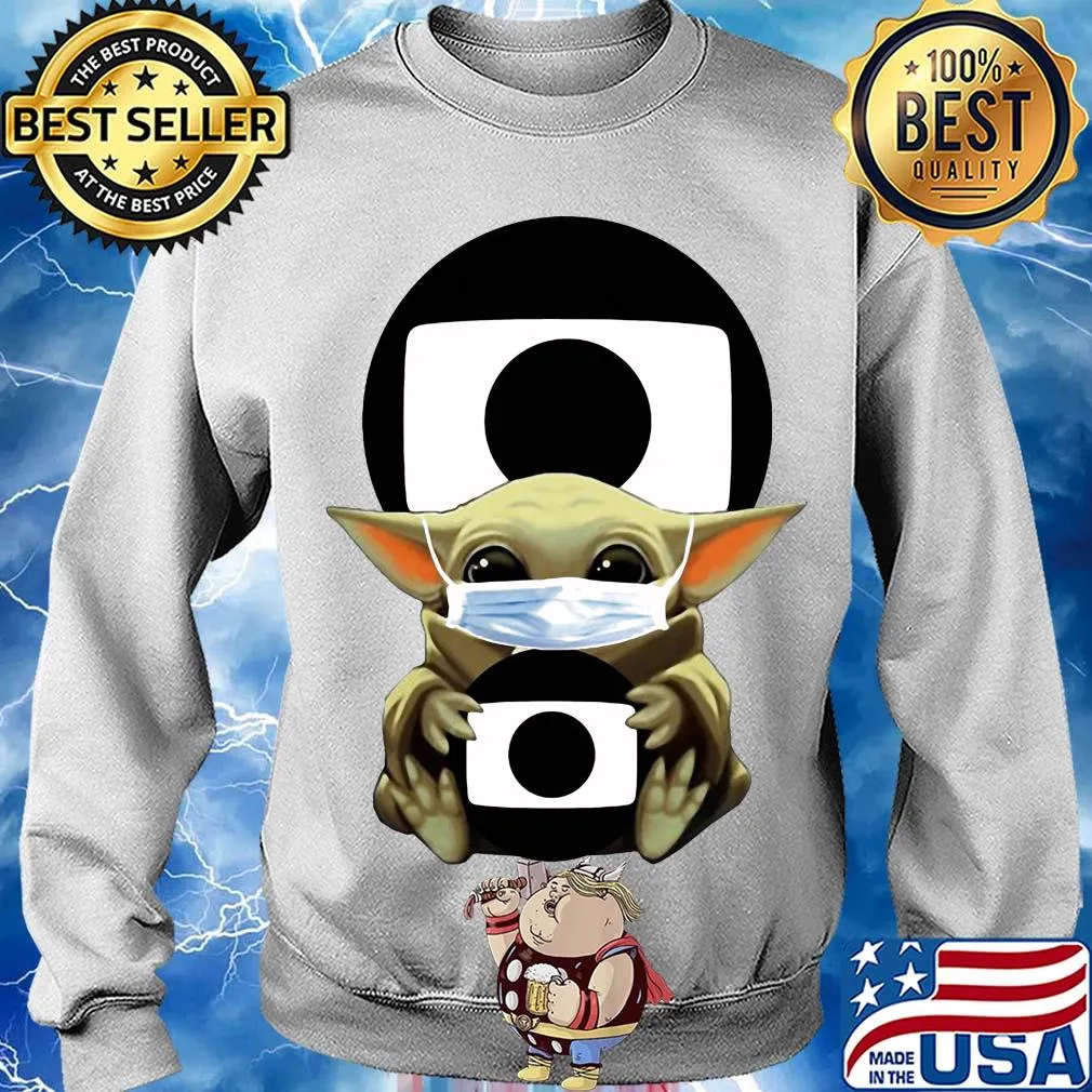 Star wars baby yoda hug rede globo mask covid-19 s Sweater