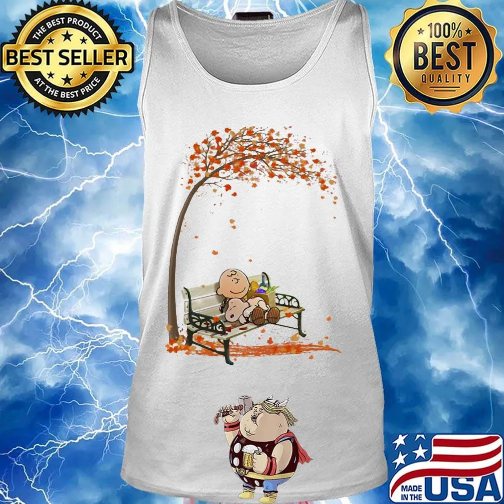 Charlie brown hug snoopy fall maple leaves s Tank top