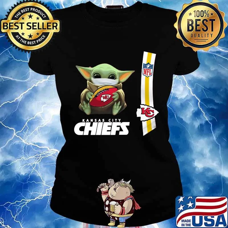Baby yoda mask hug kansas city chiefs nfl s Ladies tee