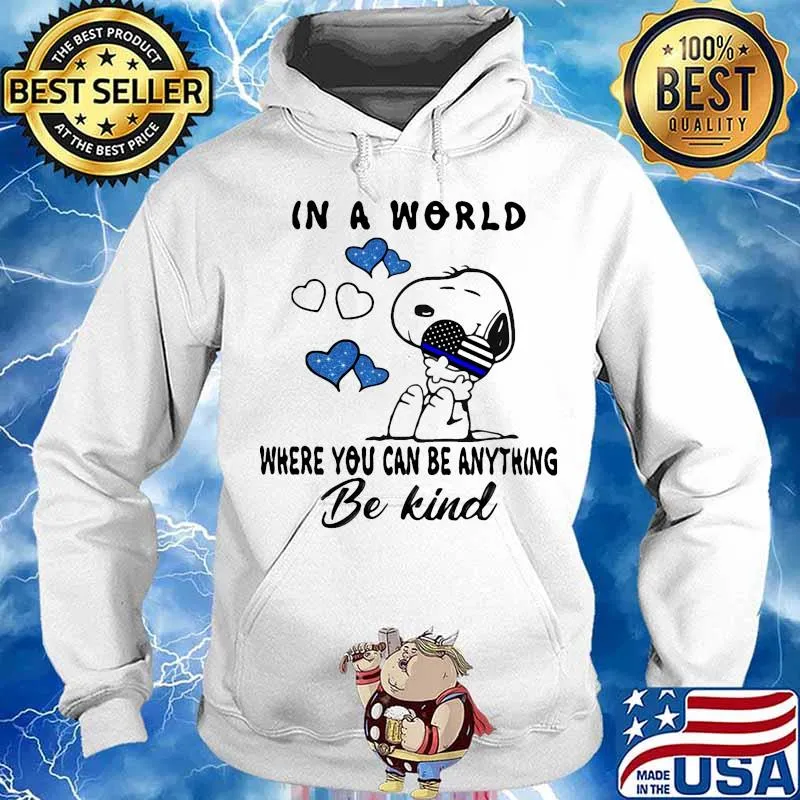 Snoopy hug heart american flag in a world where you can be anything be kind s Hoodie