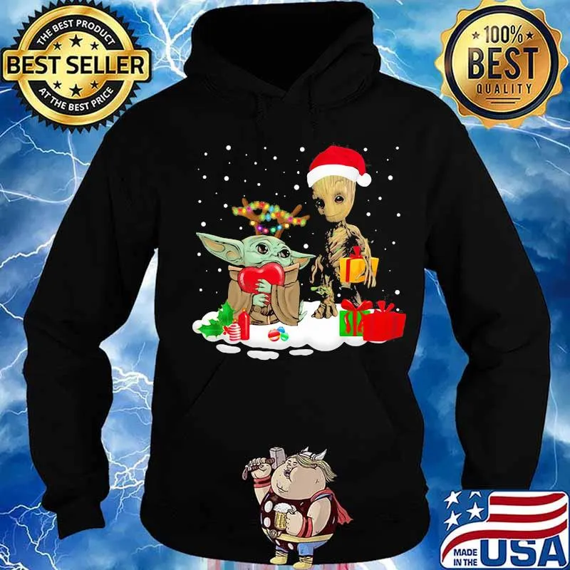 Merry christmas baby yoda hug heart and baby groot s Hoodie