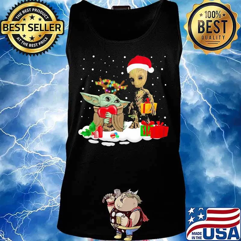 Merry christmas baby yoda hug heart and baby groot s Tank top