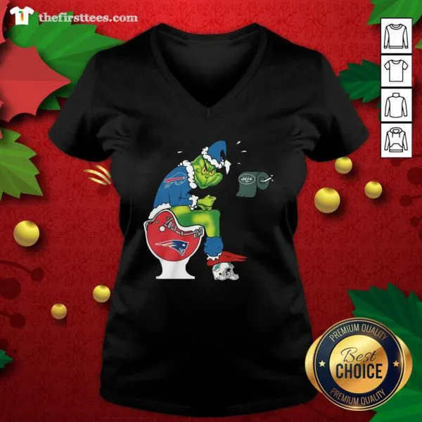 Funny The Grinch Buffalo Bills Shit On Toilet New England Patriots Christmas Shirt - Image 3