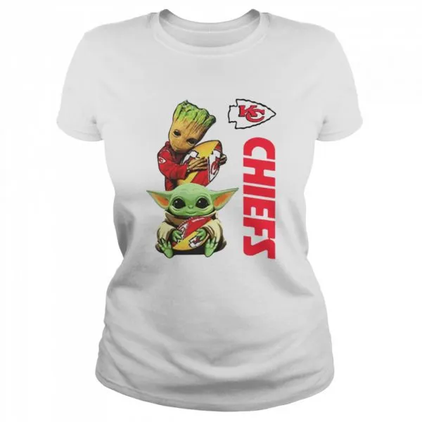 Baby Yoda And Baby Groot Hug Football Kansas City Chiefs shirt - Image 2