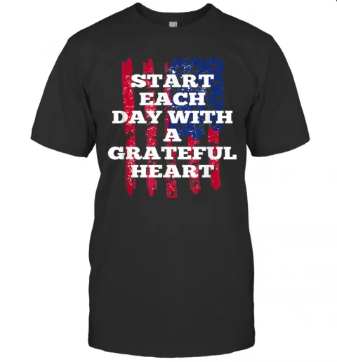 Start Each Day With A Grateful Heart Christmas T-Shirt Classic Mens T-shirt