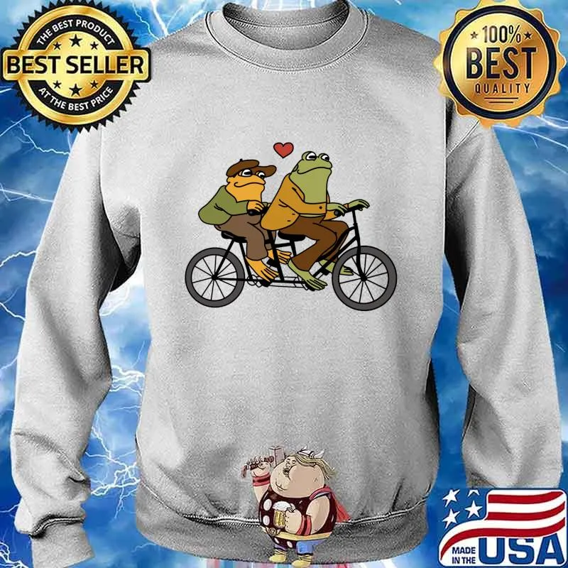 Frog And Toad Are Gayyy Sticker Shirt Sweater