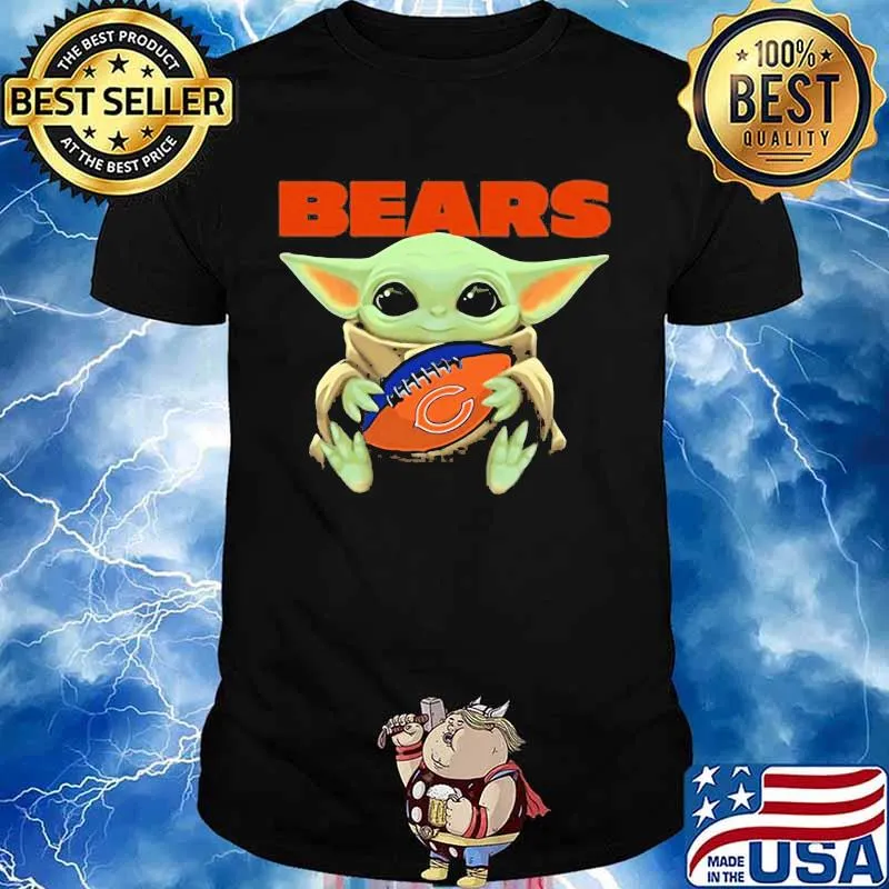 Baby Yoda Loves The Chicago Bears Star Wars Shirt