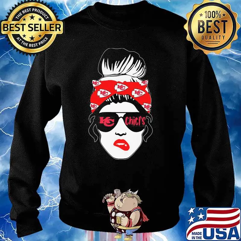 The Girl Love Kansas City Chiefs Shirt Sweater