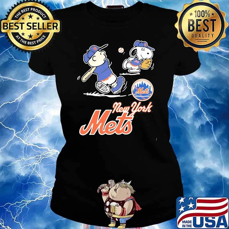 Peanuts playing football New York Mets Ladies tee
