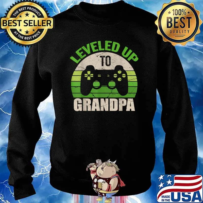 Leveled Up To Grandpa EST 2021 Vintage T-Shirt Sweater