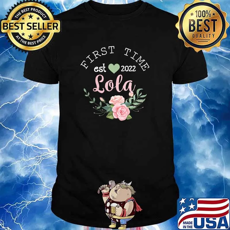 First Time Grandma 2022 Promoted to Lola 2022 New Grandma Flower T-Shirt