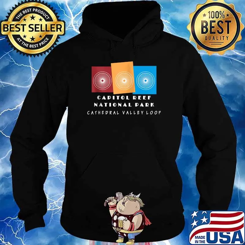 Mountain Bikng Cycling Bicycling Bike Nature Lover Souvenir T-Shirt Hoodie