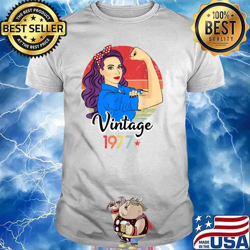 Vintage 1977 Female Strong Woman 44 Years Old 44th Birthday T-Shirt