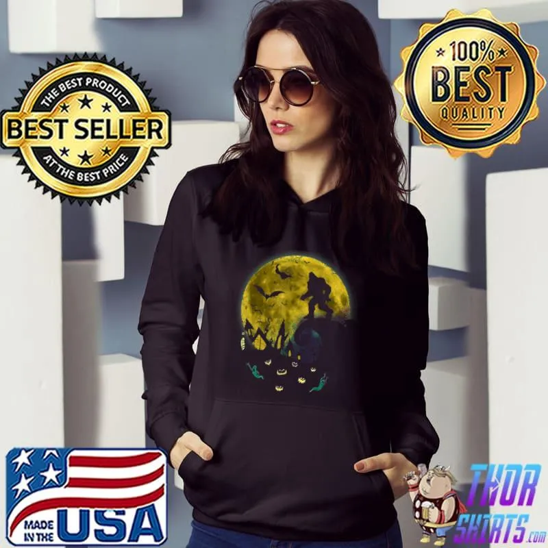 Official funny Halloween Bigfoot Trick or Treating Full Moon Bigfoot T Shirt