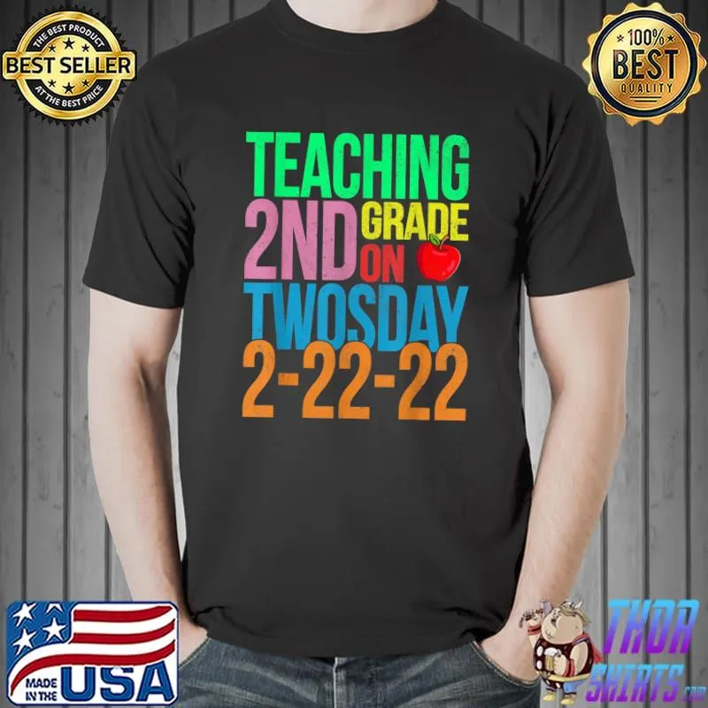 Awesome Twosday Tuesday February 22nd 2022 Cute 22222 Second Grade T-Shirt Unisex