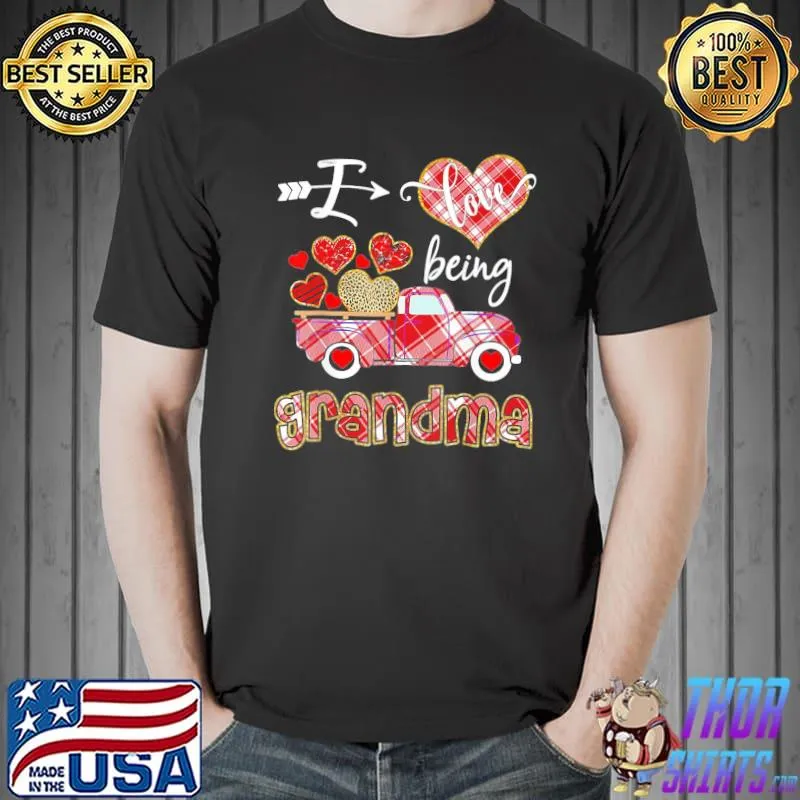 I Love Being Grandma Red Plaid Truck Hearts Valentine’s Day T-Shirt Unisex