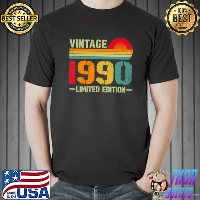 Premium Turning 32 Birthday Decorations Men 32nd BDay 1990 Birthday T-Shirt Unisex