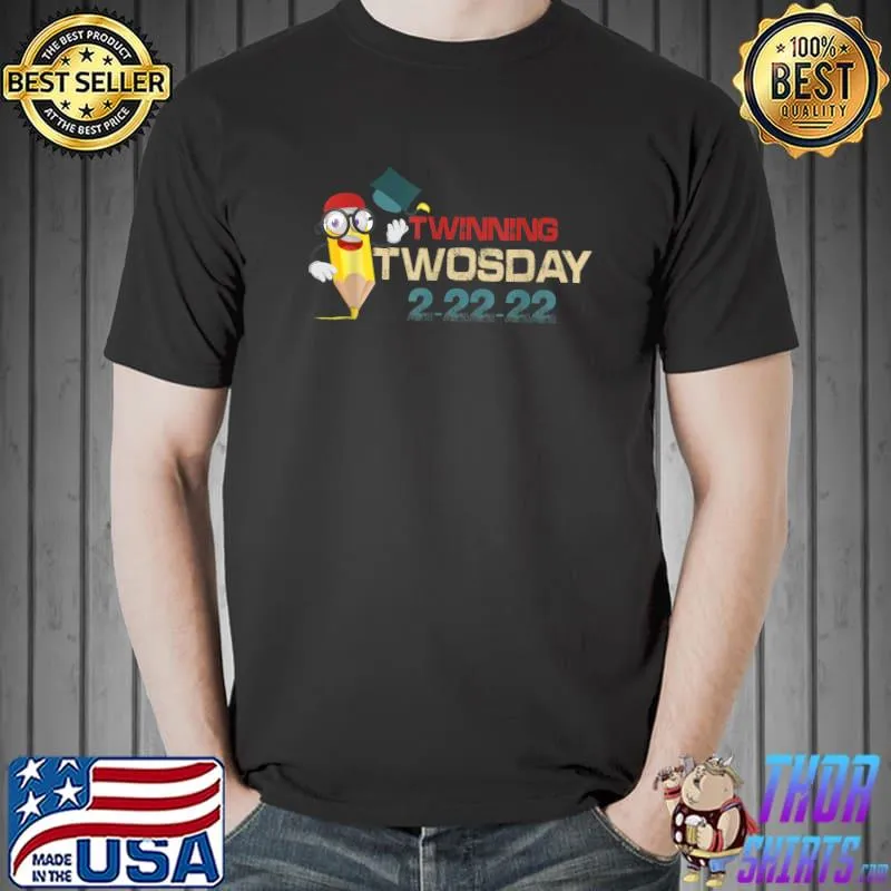 Twinning Twosday Tuesday February 22nd 2022 Funny Vintage T-Shirt Unisex