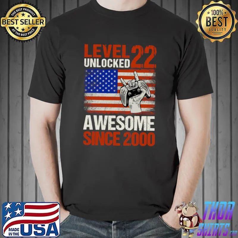 Level 22 Unlocked Since 2000 USA Flag 22nd Birthday Gaming T-Shirt