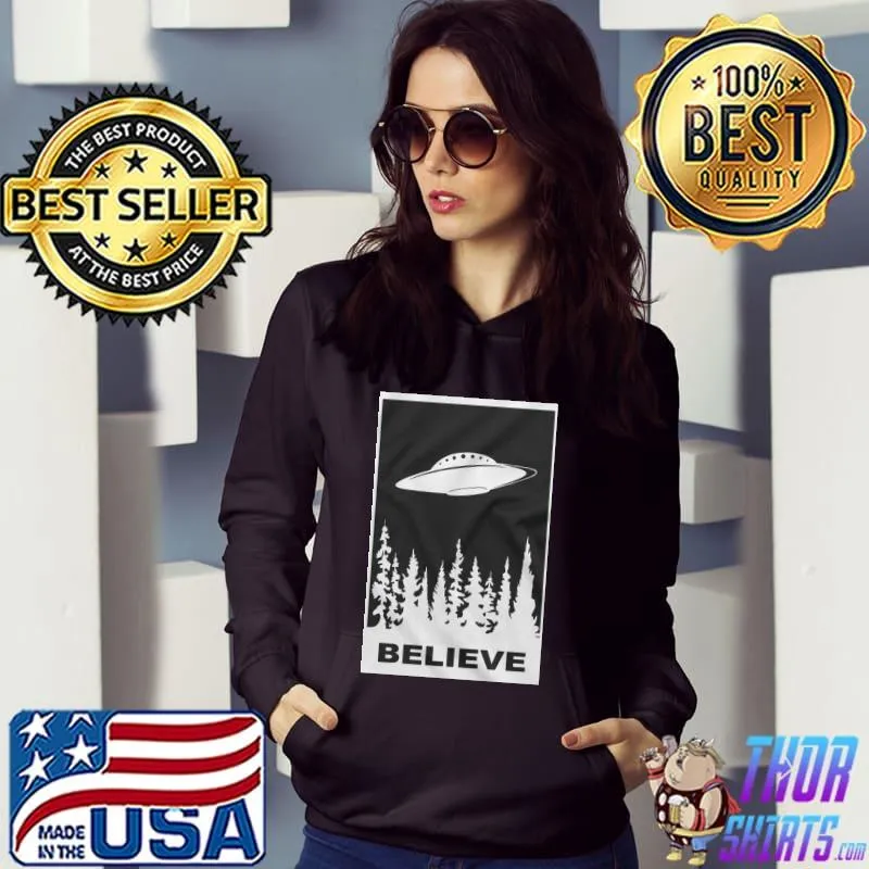 Reality glitch believe in ufos black mens Hoodie
