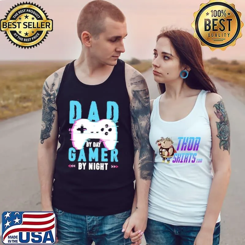 Retro style dad by day gamer by night Tank Top