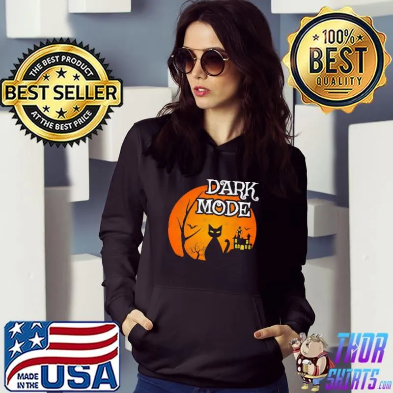 Dark Mode Black Cat Moon Spooky Scene Halloween T-Shirt Hoodie