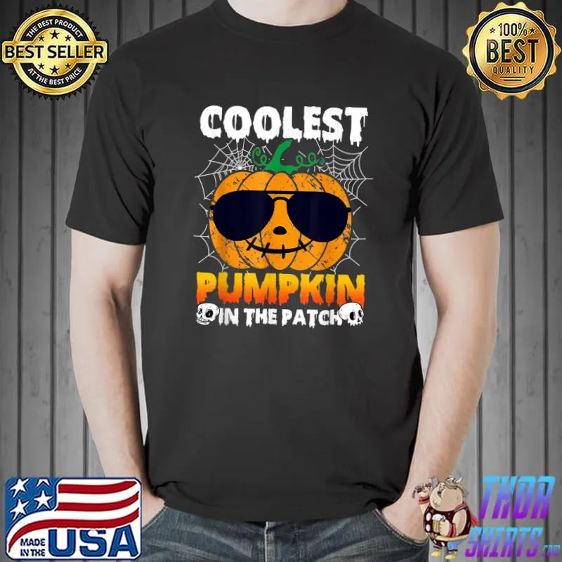 the boys halloween coolest pumpkin in the patch pumpkin kids T-Shirt