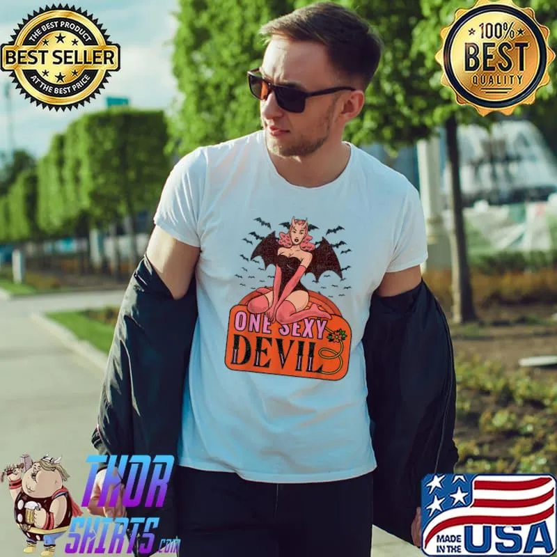 One Sexy Devil Woman Groovy Witch Halloween Costume Bats T-Shirt