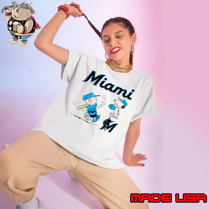 Peanuts Charlie Brown And Snoopy Playing Baseball Miami Marlins shirt