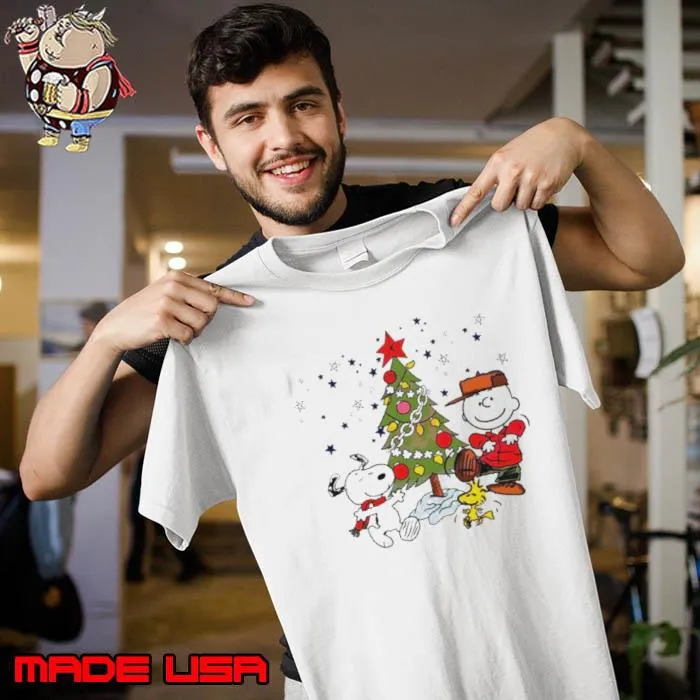 Charlie Brown and Snoopy Christmas tree s Unisex