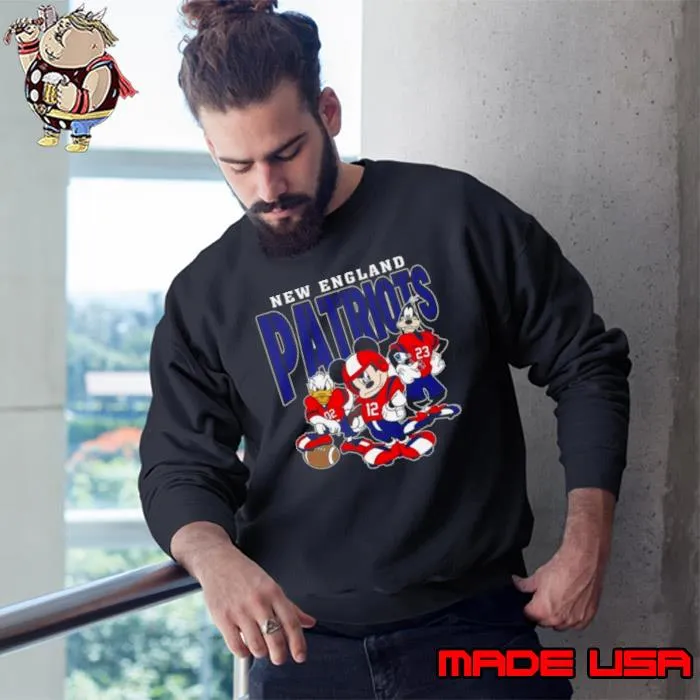 New England Patriots Football Mickey Donald Duck And Goofy Football Team Vintage Shirt Sweatshirt