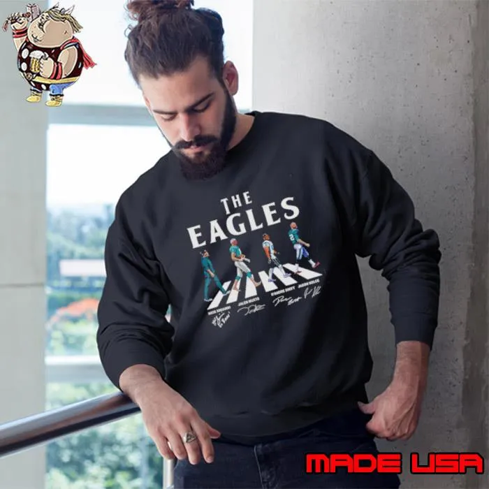 Philadelphia Eagles Walking Abbey Road Nick Sirianni Jalen Hurts D’Andre Swift Jason Kelce Walking Abbey Road Signatures Shirt Sweatshirt