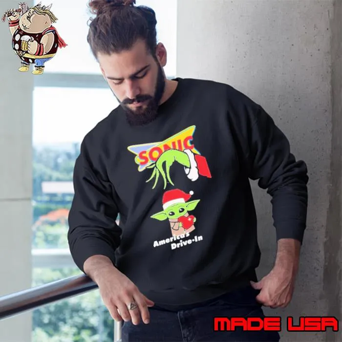 Grinch Santa Hug BAby Yoda Hug Heart America’s Drive In Merry Christmas Shirt Sweatshirt