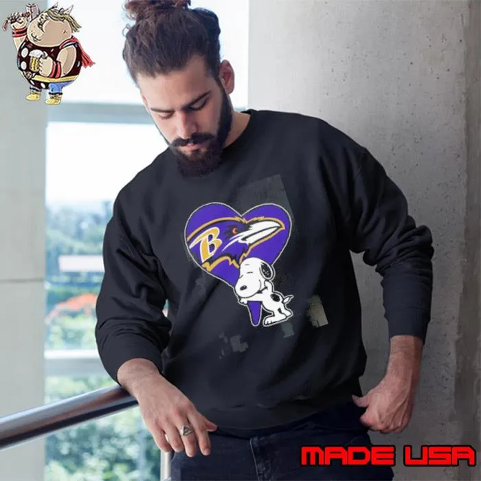 Snoopy Hugs The Baltimore Ravens Heart Shirt Sweatshirt
