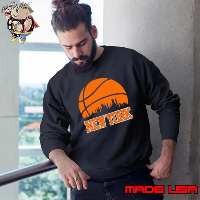New York Knicks Basketball city skyline s Sweatshirt