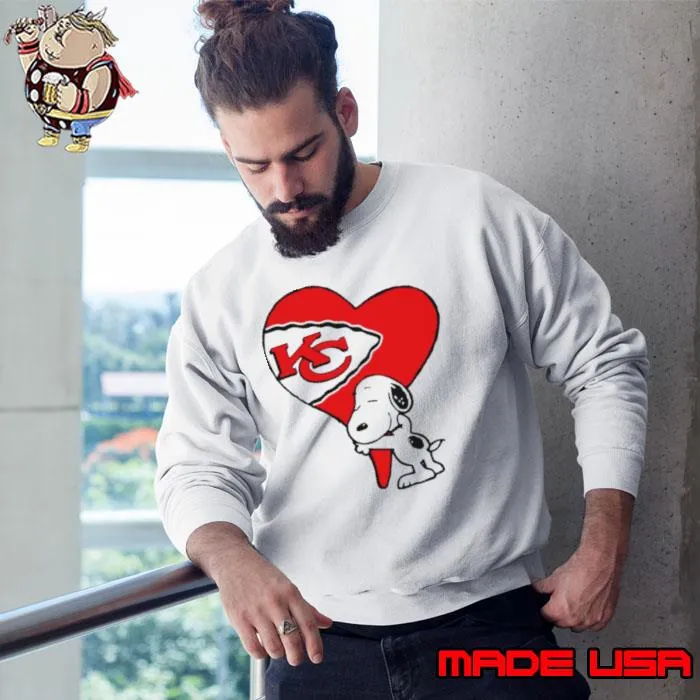 Snoopy KC Kansas City Chiefs heart love cartoon football s Sweatshirt