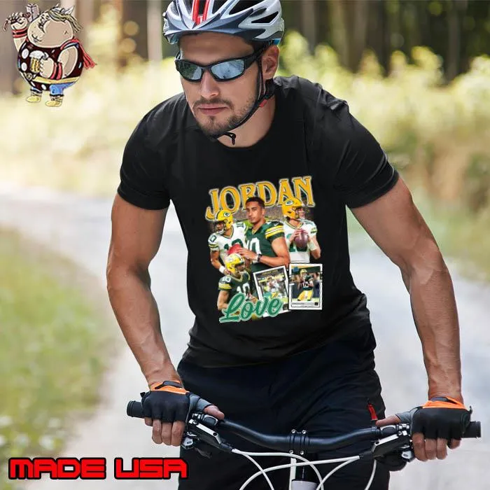 Jordan Love American football quarterback for the Green Bay Packers T-Shirt Unisex