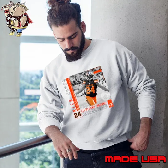Nick Chubb American football running back for Cleveland Browns T-Shirt Sweatshirt