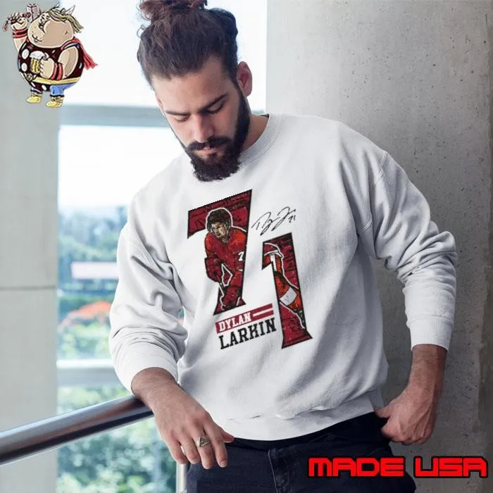 American professional ice hockey player dylan larkin offset Sweatshirt