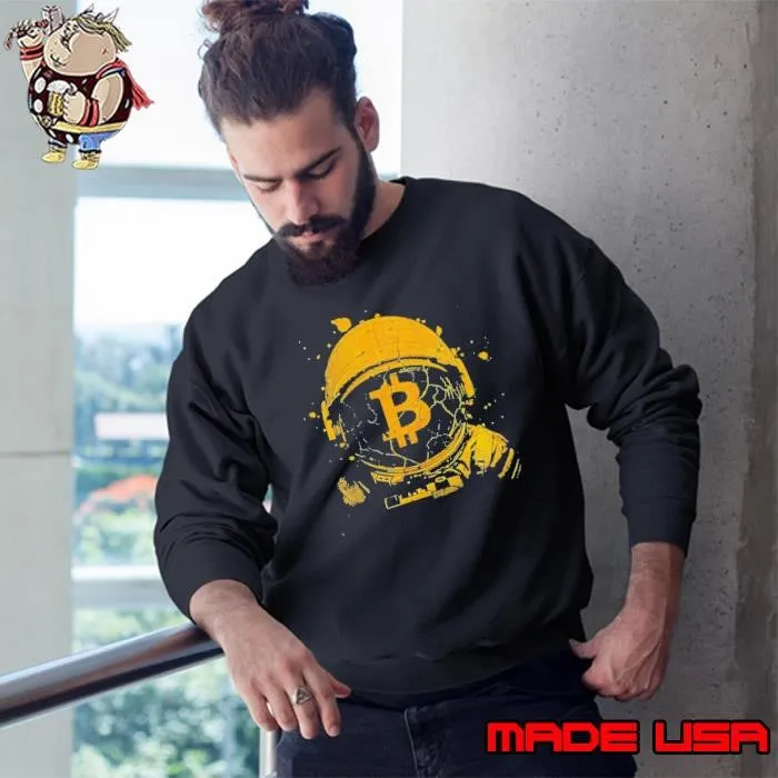 Bitcoin To The Moon Astronaut Sweatshirt
