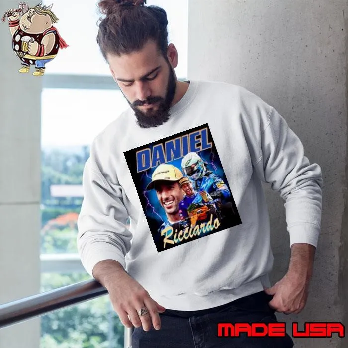 Daniel Ricciardo Vintage For Daniel Ricciardo Lover Sweatshirt