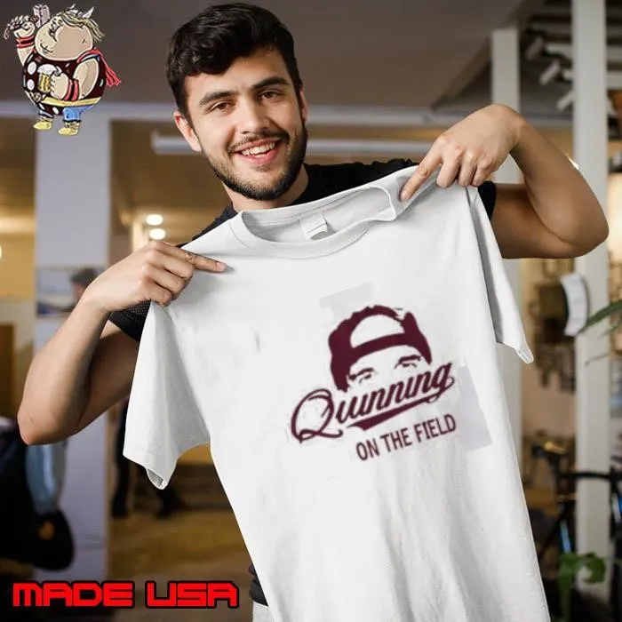 Quinning On The Field Unisex