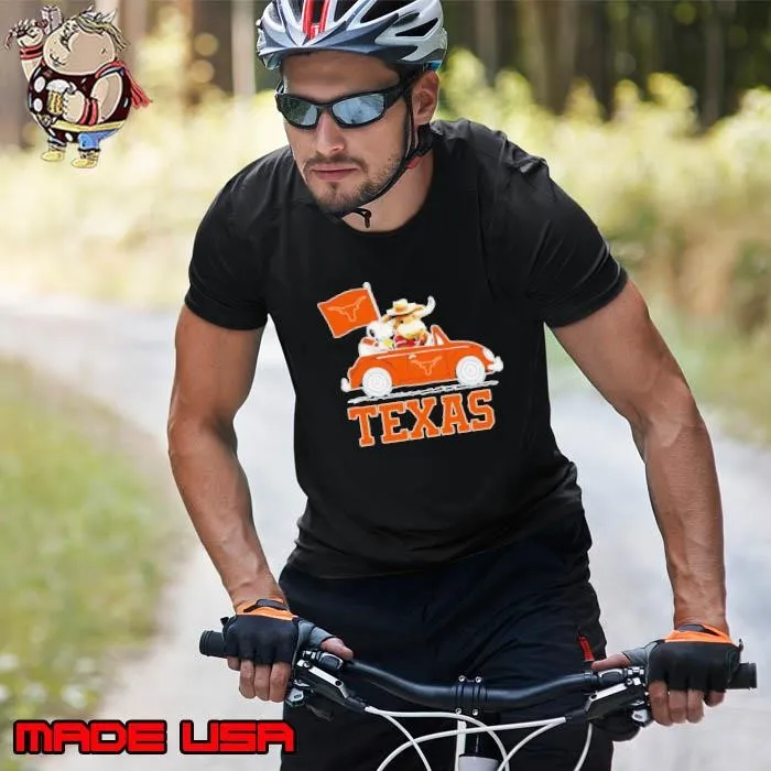 Snoopy and Bevo driving car Texas Longhorns Unisex
