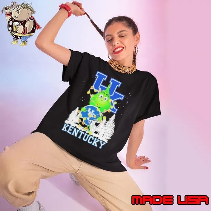 The Grinch Hug Kentucky Wildcats Helmet Christmas Ladies tee