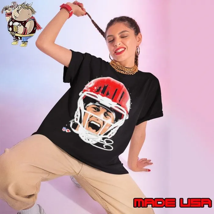 Patrick Mahomes Kansas City Chiefs NFL football big face signature graphic Ladies tee