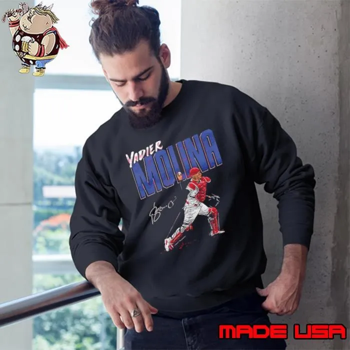 Yadier molina chisel Rican professional baseball manager former catcher Sweatshirt