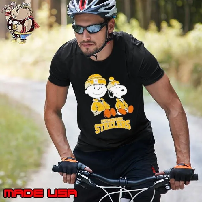 Charlie Brown and Snoopy sitting Pittsburgh Steelers Unisex