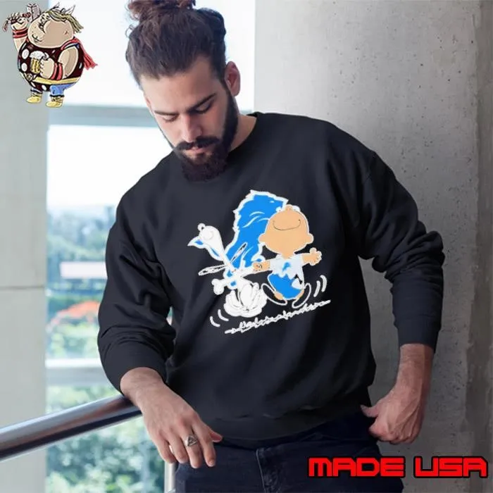 Snoopy and Charlie Brown Detroit Lions Football Logo Sweatshirt